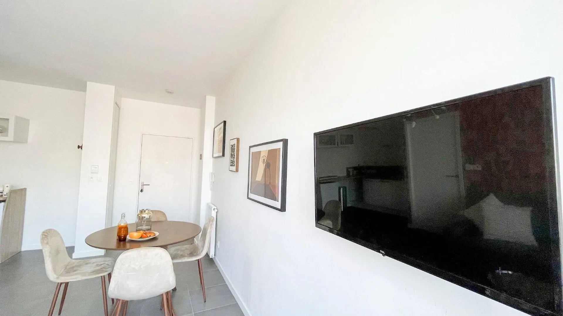 Suite Helena - Check In H24 - Wifi فيليوربان